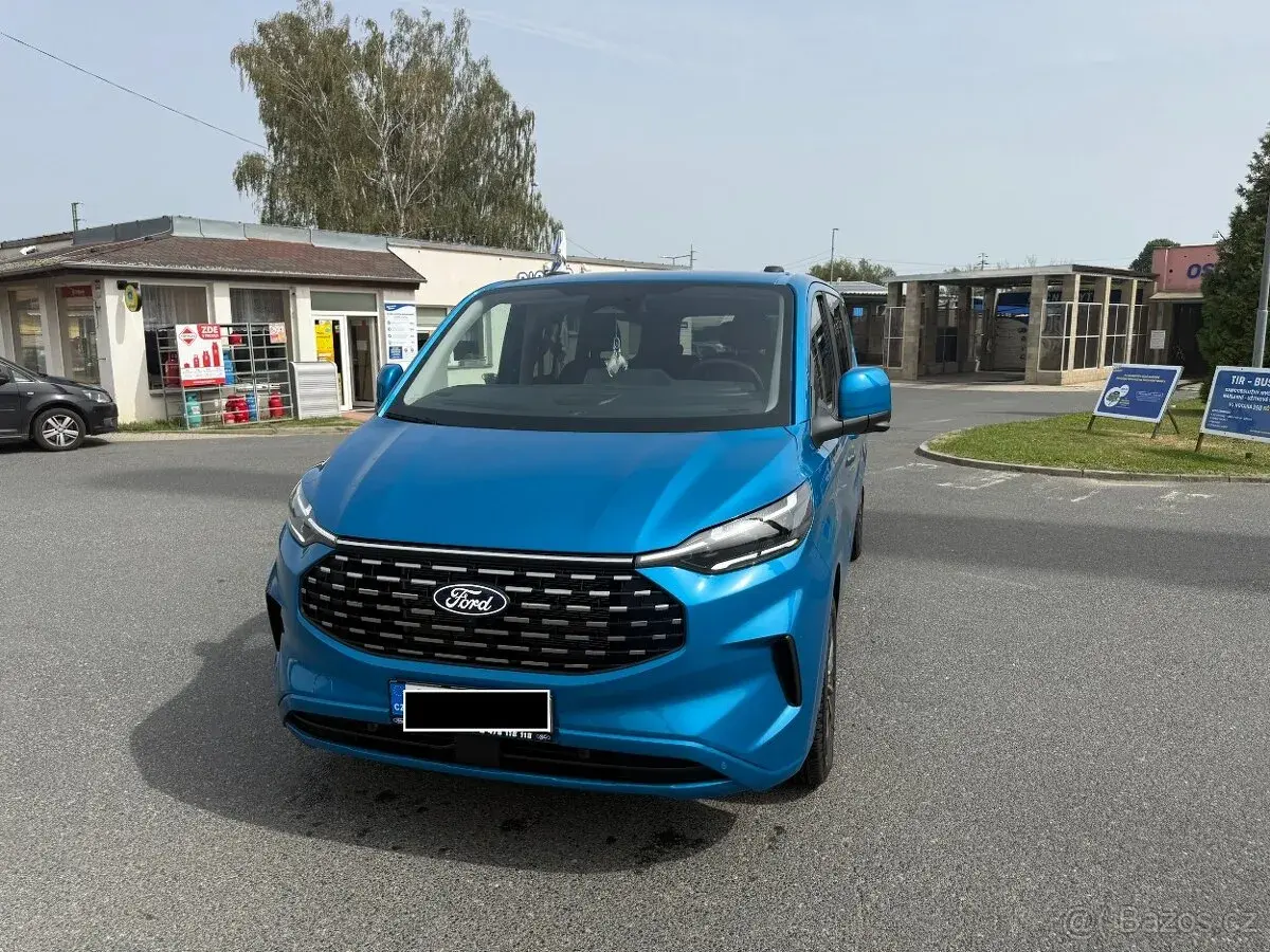 Ford Tourneo – 2025, 5 000 km