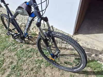 Málo používané kolo z Decathlon