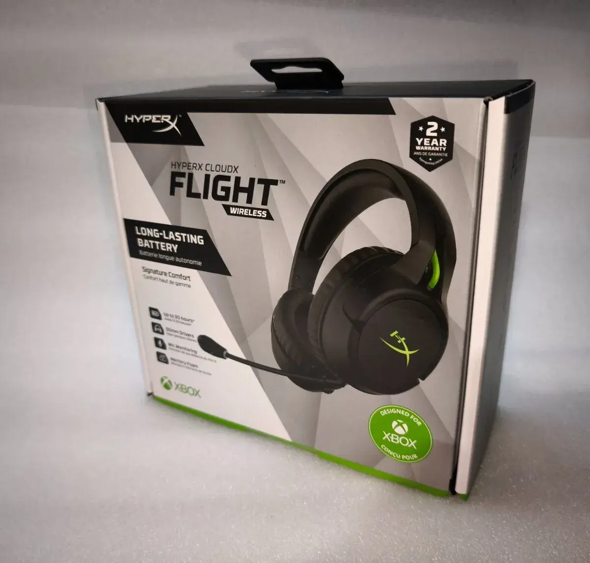 Bezdrátová herní sluchátka HyperX CloudX Flight (Xbox/PC)
