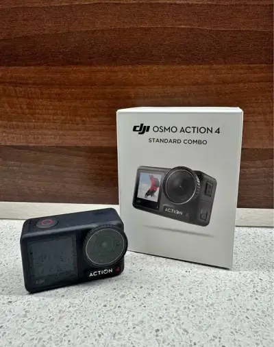 DJI Osmo Action 4 Standard Combo