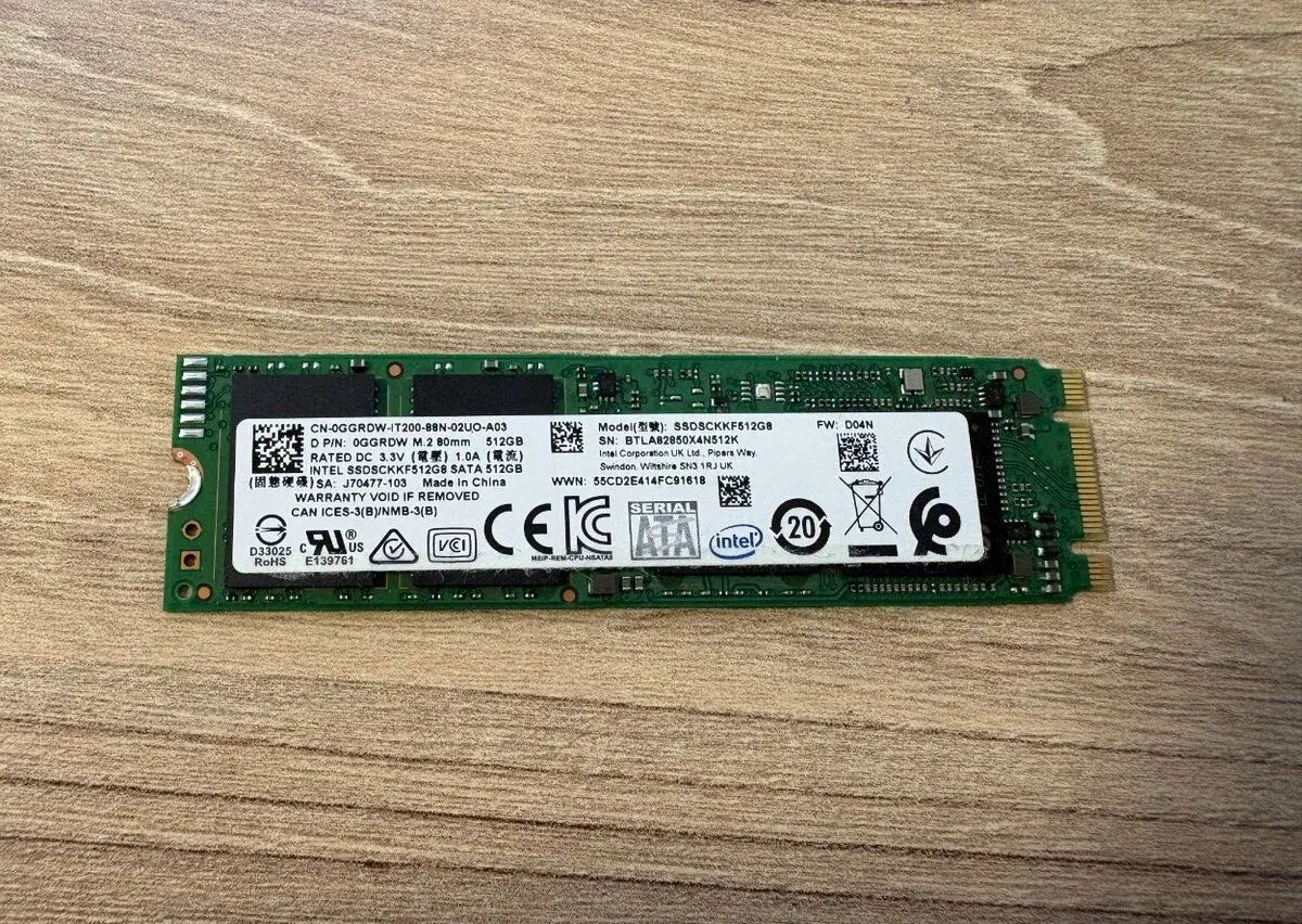 Intel 512GB M.2 SATA SSD – 99 % zdraví