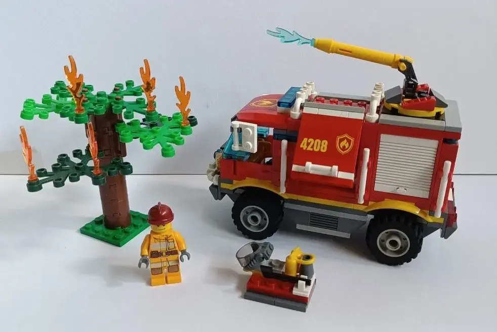 LEGO City 4208 Hasičské auto - Kompletní, Použité