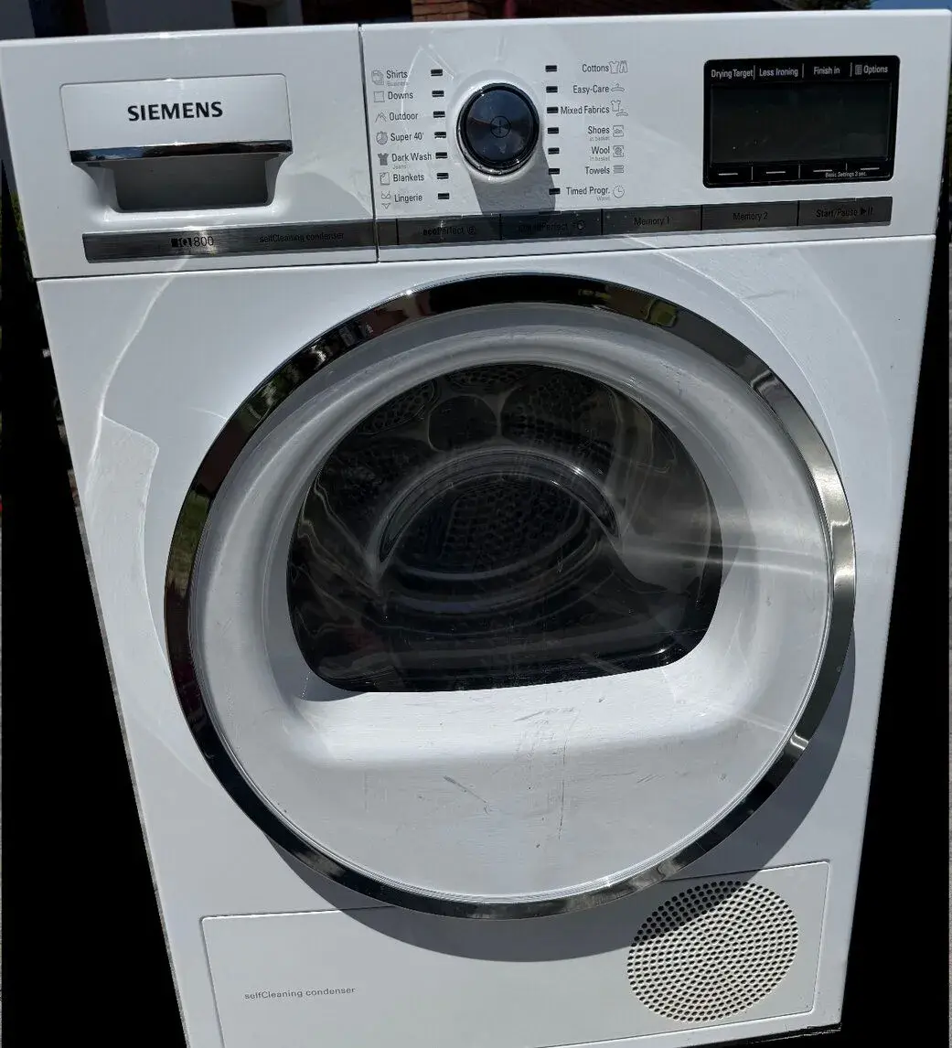 Kondenzační sušička Siemens WT48Y780EU na 8kg