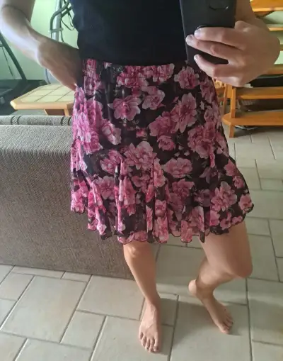 Květinová sukně vel. 40