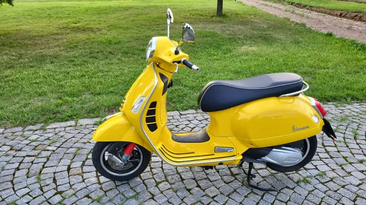 Vespa 300 GTS
