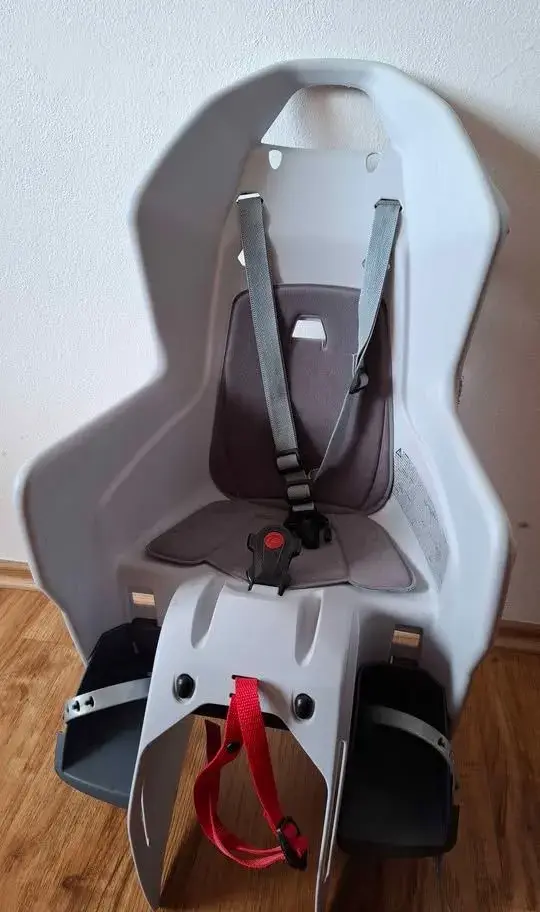 Dětská sedačka na kolo (nosič)