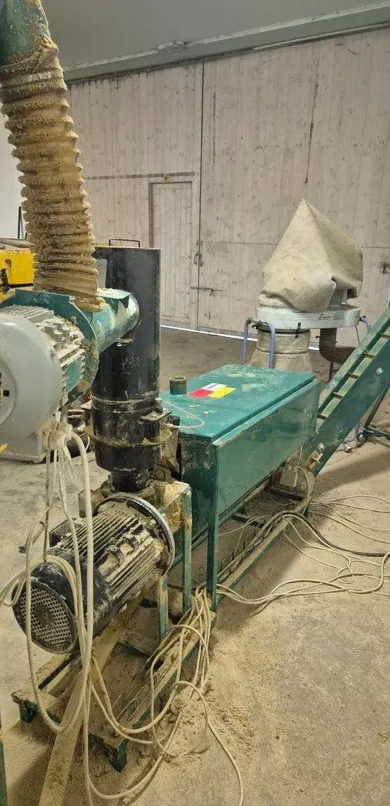 Linka na pelety MGL 200. KOMPLET