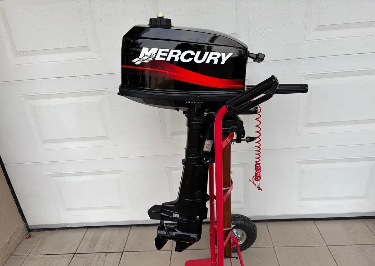 Lodni motor Mercury 5hp, kratka noha
