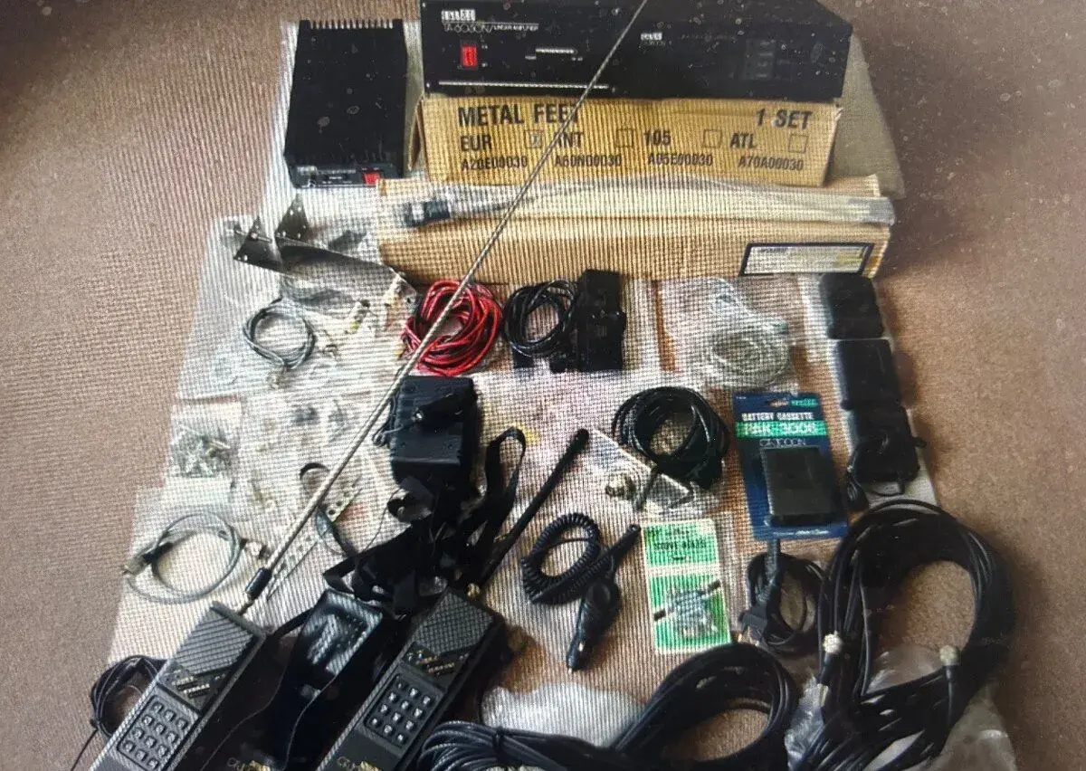 Nepoužitý přenosný telefon r.v. 1989 Super Fóne CT-3000