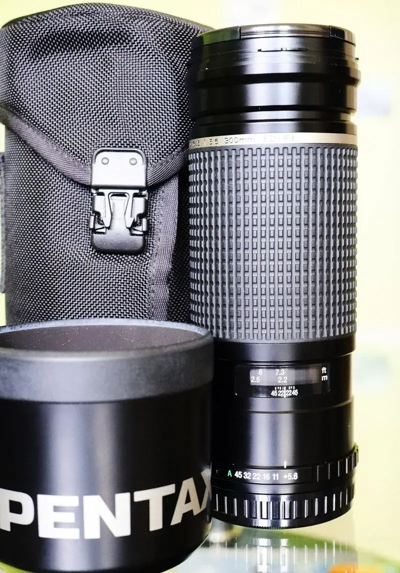 PENTAX 645 SMC FA 1:5,6 300mm ED (IF) – zánovní