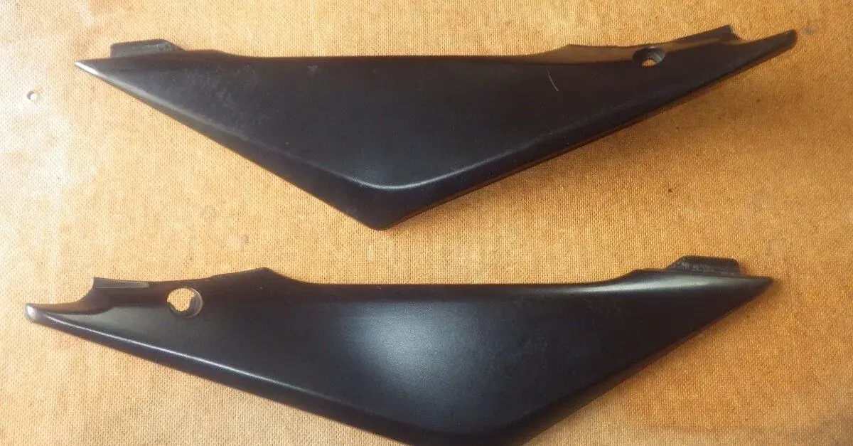 Originál boční kryty nádrže SUZUKI GSX-R 1000