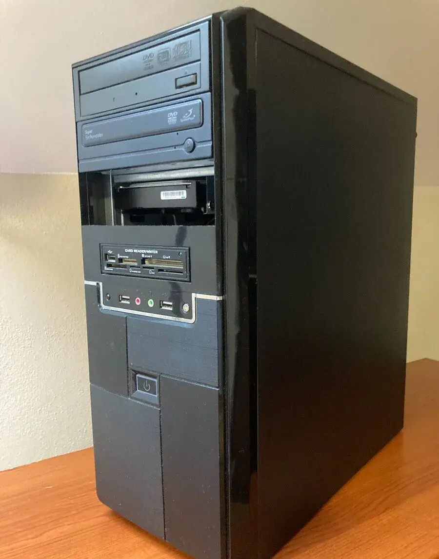 Herní i7-3770 GTX 1060 6GB 16 GB RAM SSD HDD Win 11 Home