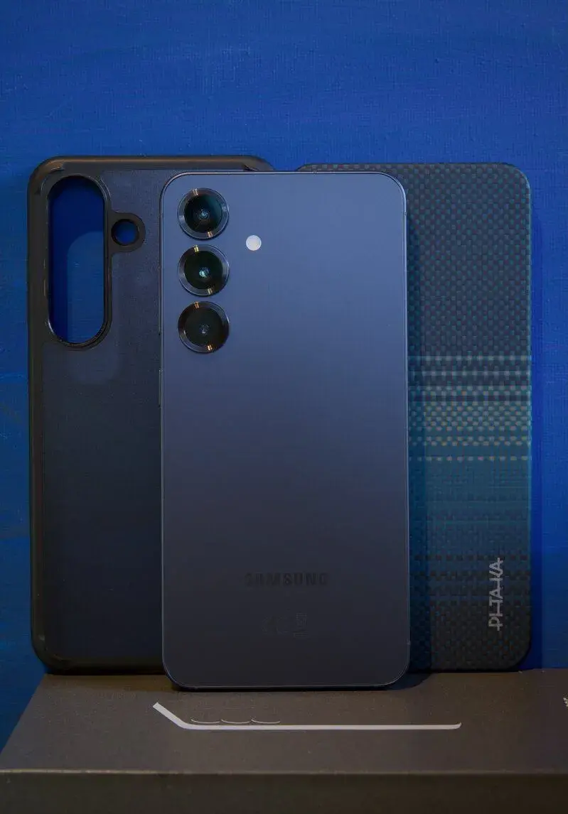 Samsung S25 12/256gb Blueblack
