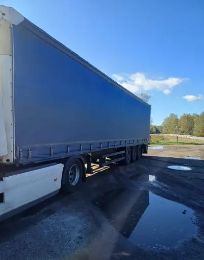 Návěs SCHMITZ plachta 2,70