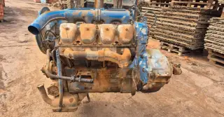 Tatra 148 (motor na ND)