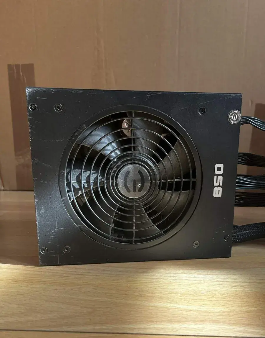 EVGA 850 GQ (850W, 80 PLUS Gold)