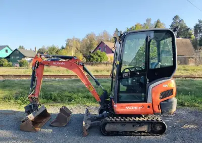 BAGR Kubota KX016-4 | naklápěcí svahovka | roztahovací podv.