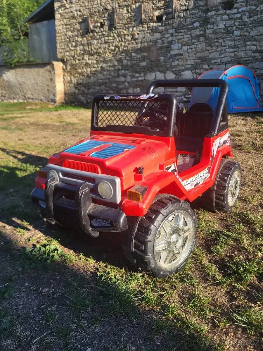 Dětské autíčko. Do 10kmh