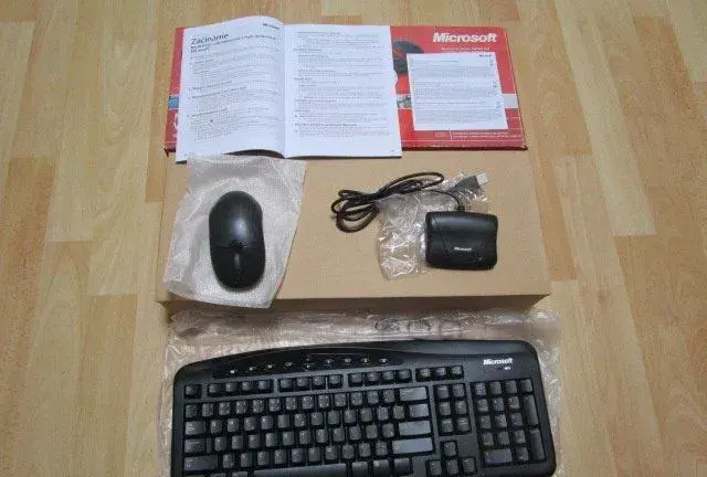 Bezdrátový set Microsoft