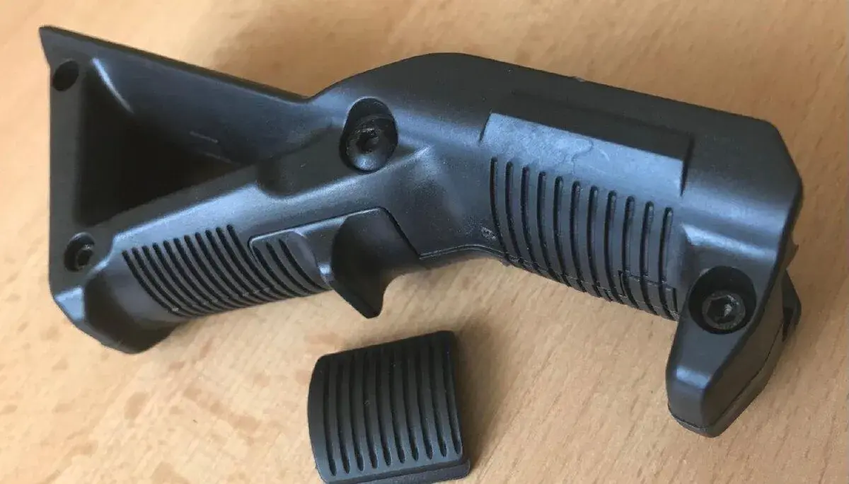 Přední taktická rukojeť podpažbí typ MAGPUL AFG 1.