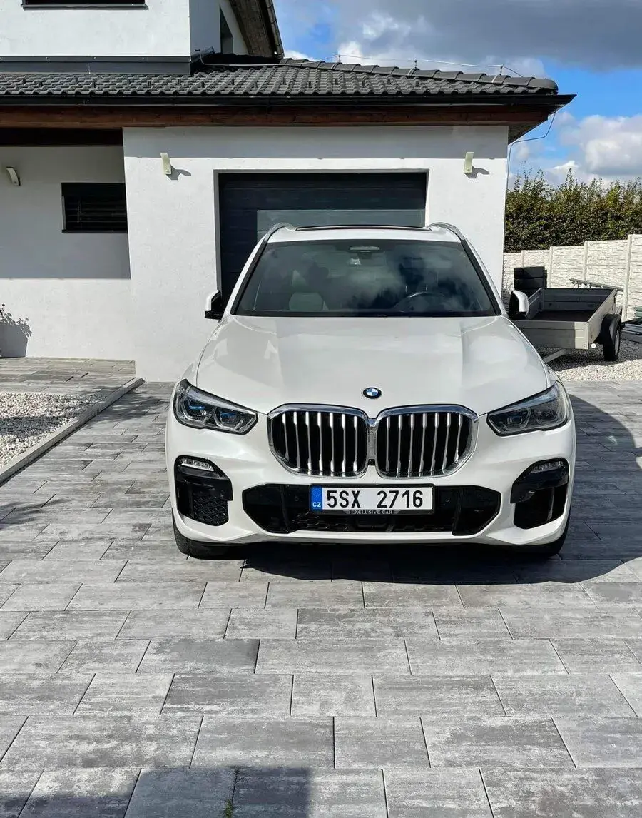 ☝BMW X5 xDrive30d G05 (M Paket) – 1. majitel v ČR, DPH
