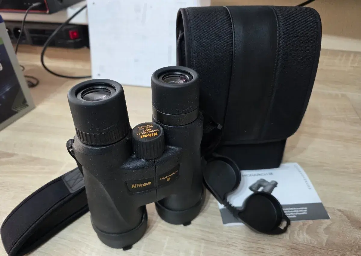 Dalekohled Nikon Monarch 5 8x56