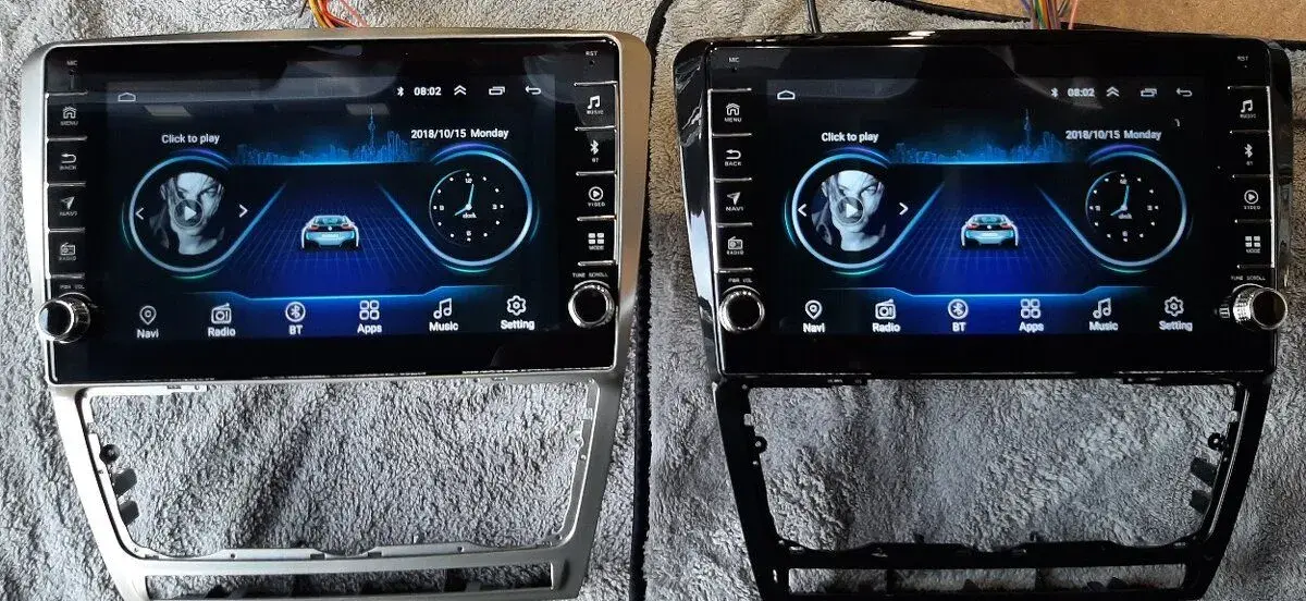 AUTORÁDIO PRO ŠKODA OCTAVIA 2 ANDROID - S TLAČÍTKY