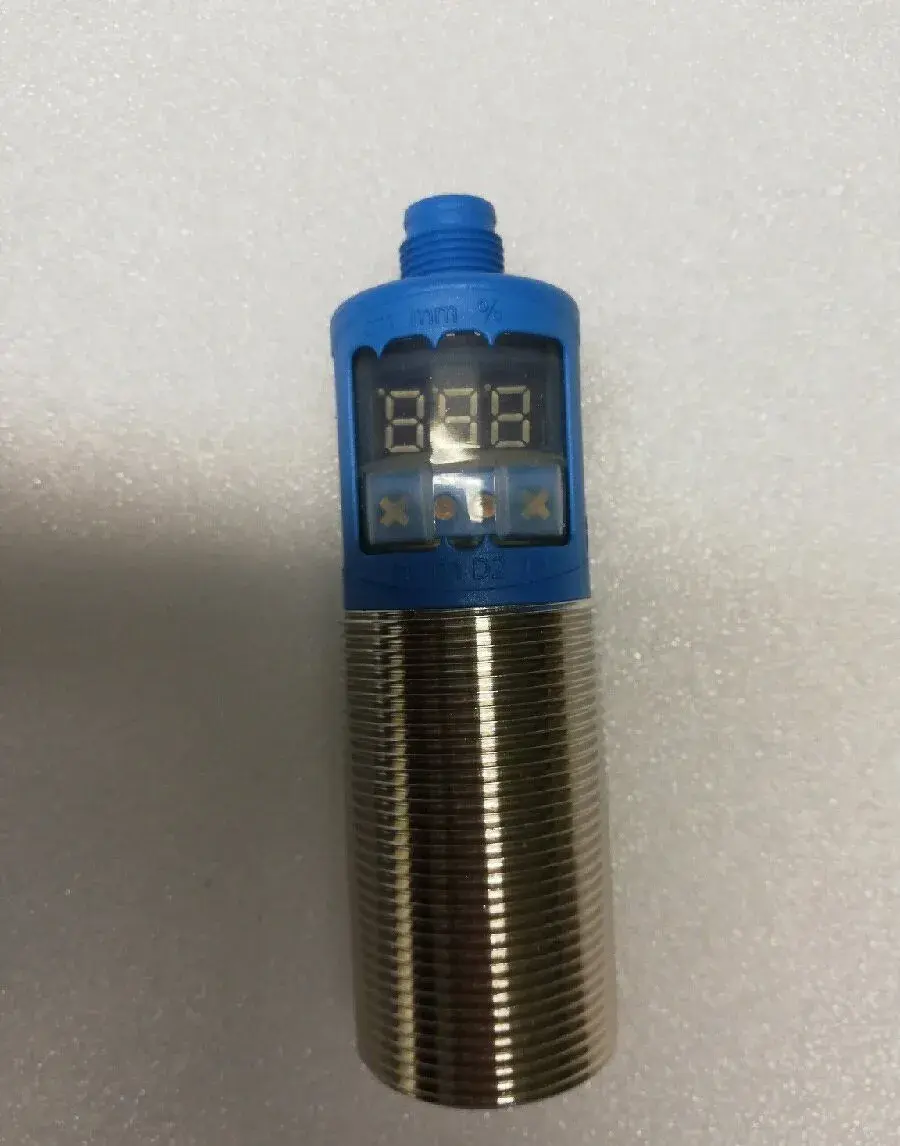Sick Sensor ultrazvukový