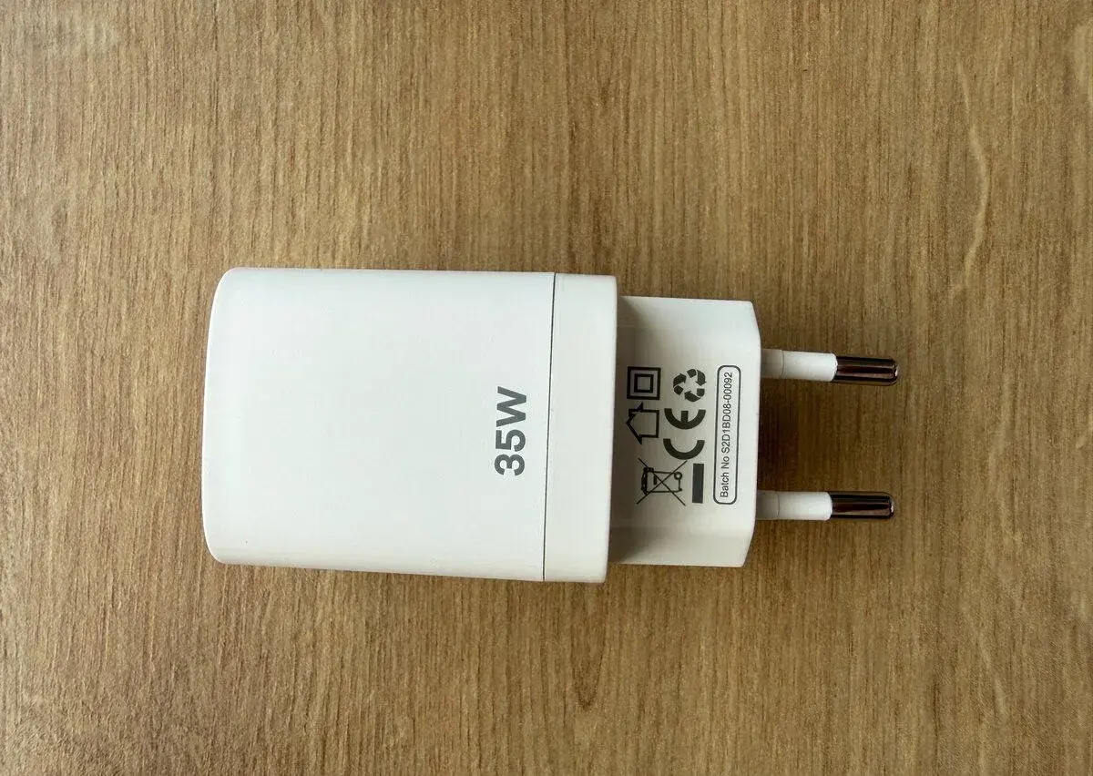 Rychlonabíječka Cubenest 35W GaN