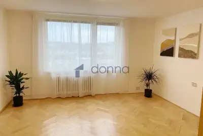 Pronájem bytu 1+1, 40m², ul. Minická, Praha 8 - Čimice, po r