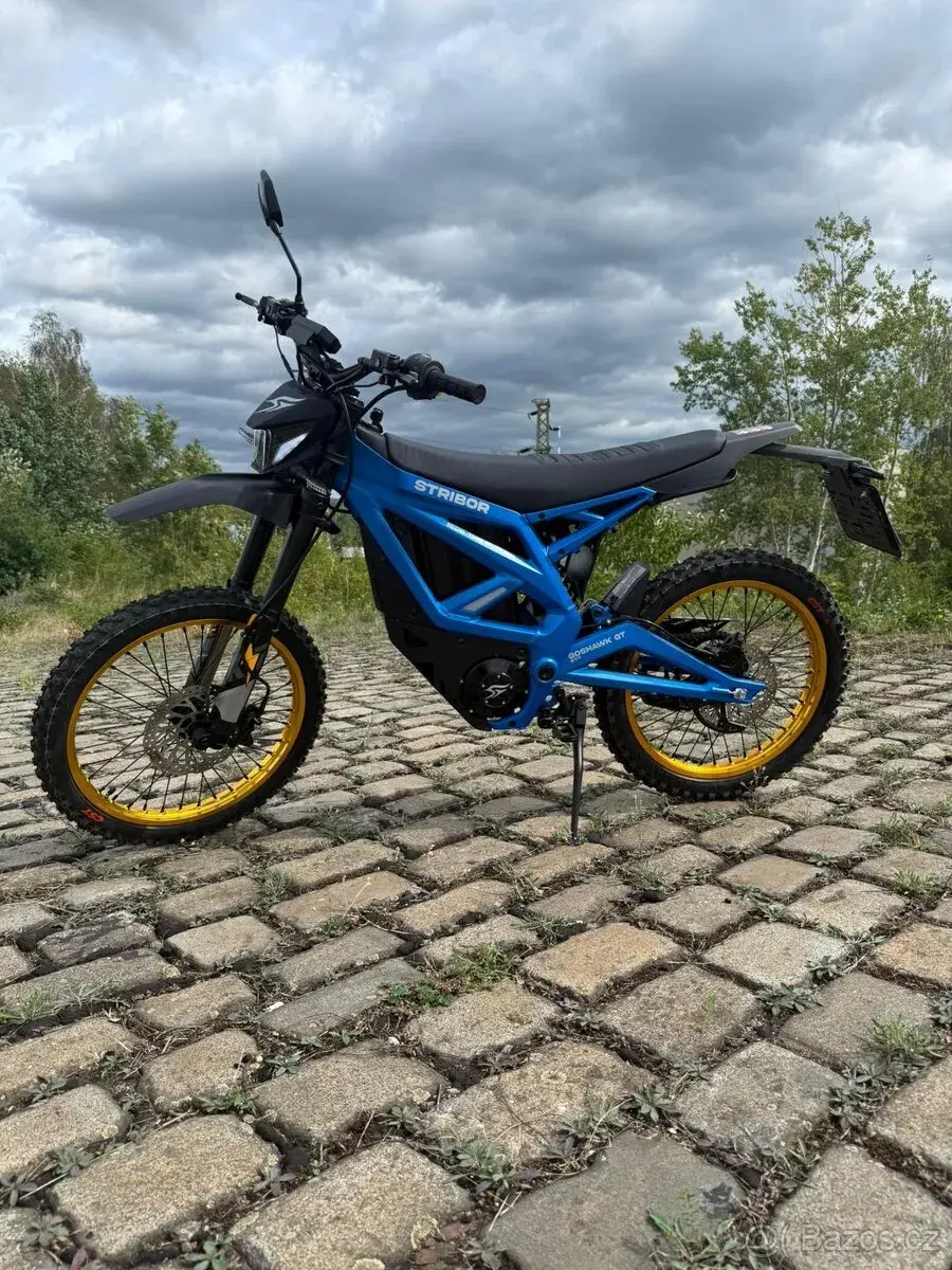 STRIBOR GOSHAWK GT - elektrický motocykl 13,5 kW