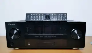 Pioneer VSX-921 / AirPlay / internetove radia / USB