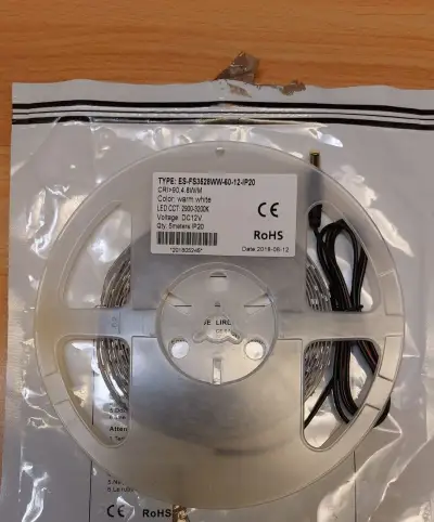Led pásek es-fs3528ww-60-12-ip20, 5 metrů teplá bílá