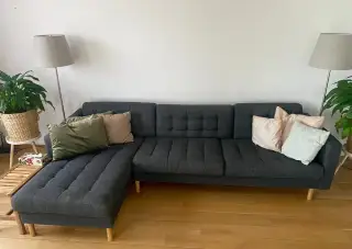 Pohovka IKEA Landskrona s lenoškou