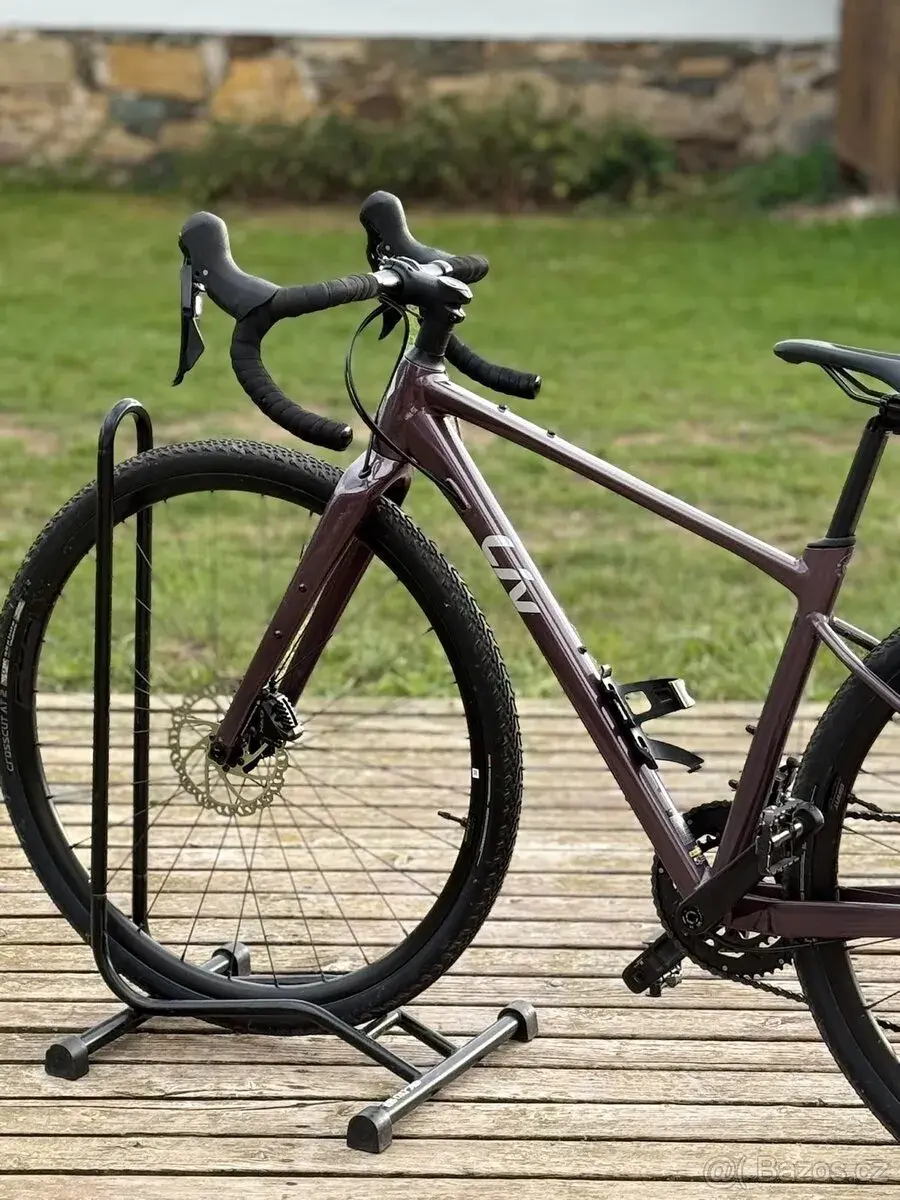 Gravel kolo Liv Devote velikost S jako nové
