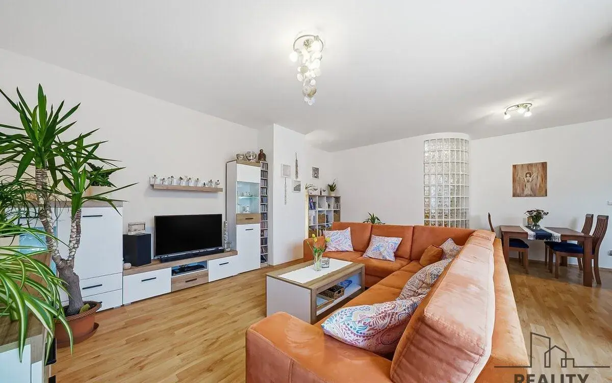 Prodej bytu 4+kk s terasou a garážovým stáním v Olomouci Na