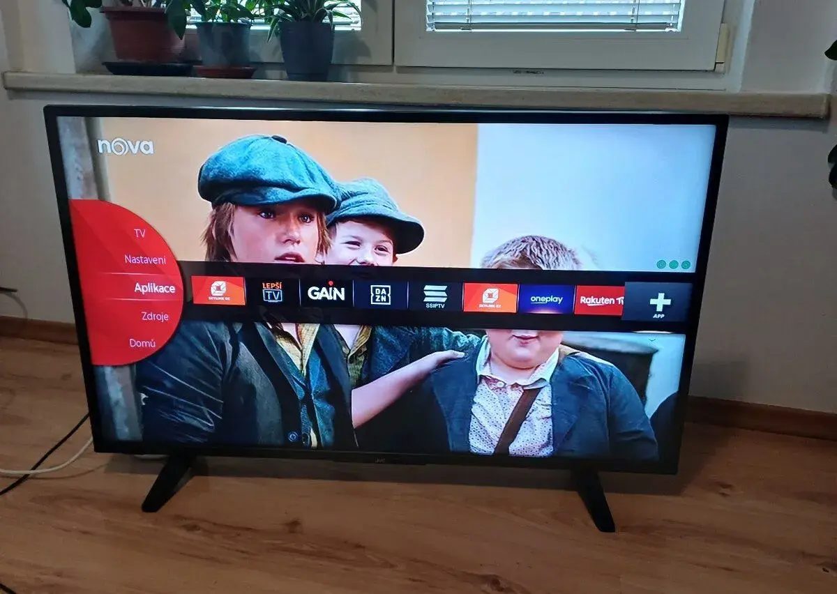 4K Smart TV 43" JVC LT-43VU3005-108cm,Wi-Fi, DVBT2