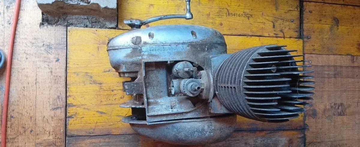 Motor malá jawa