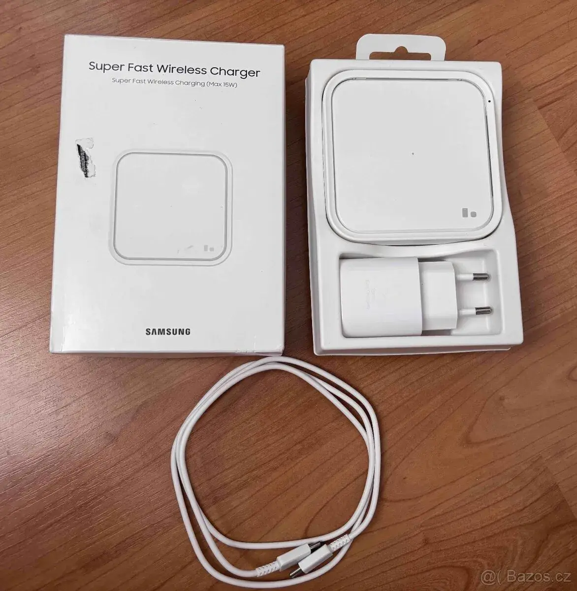 Bezdrátová rychlonabíječka zn. Samsung