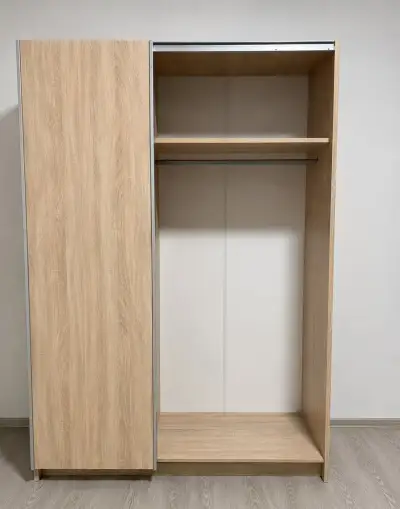 Šatní skříň