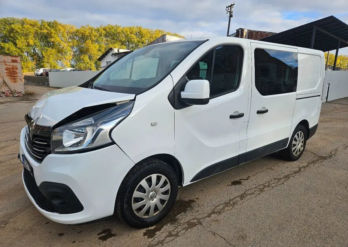 Renault Trafic – 2019, 274 043 km