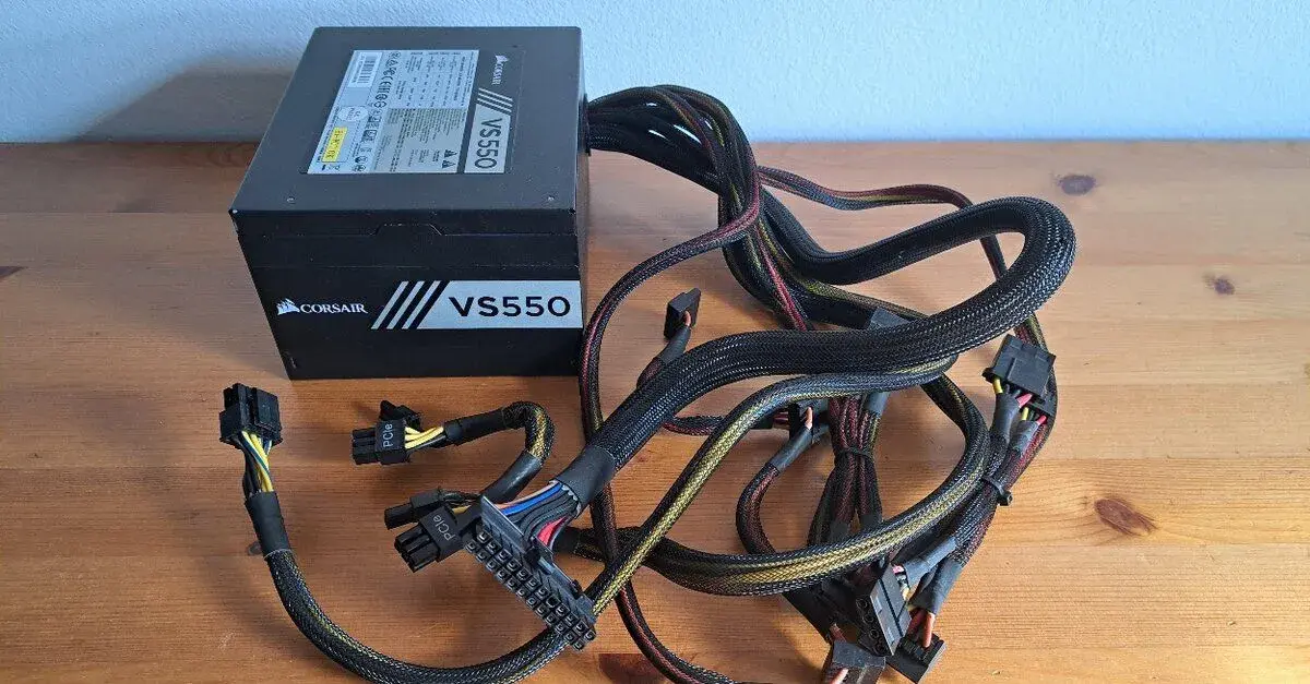 Corsair VS550 White