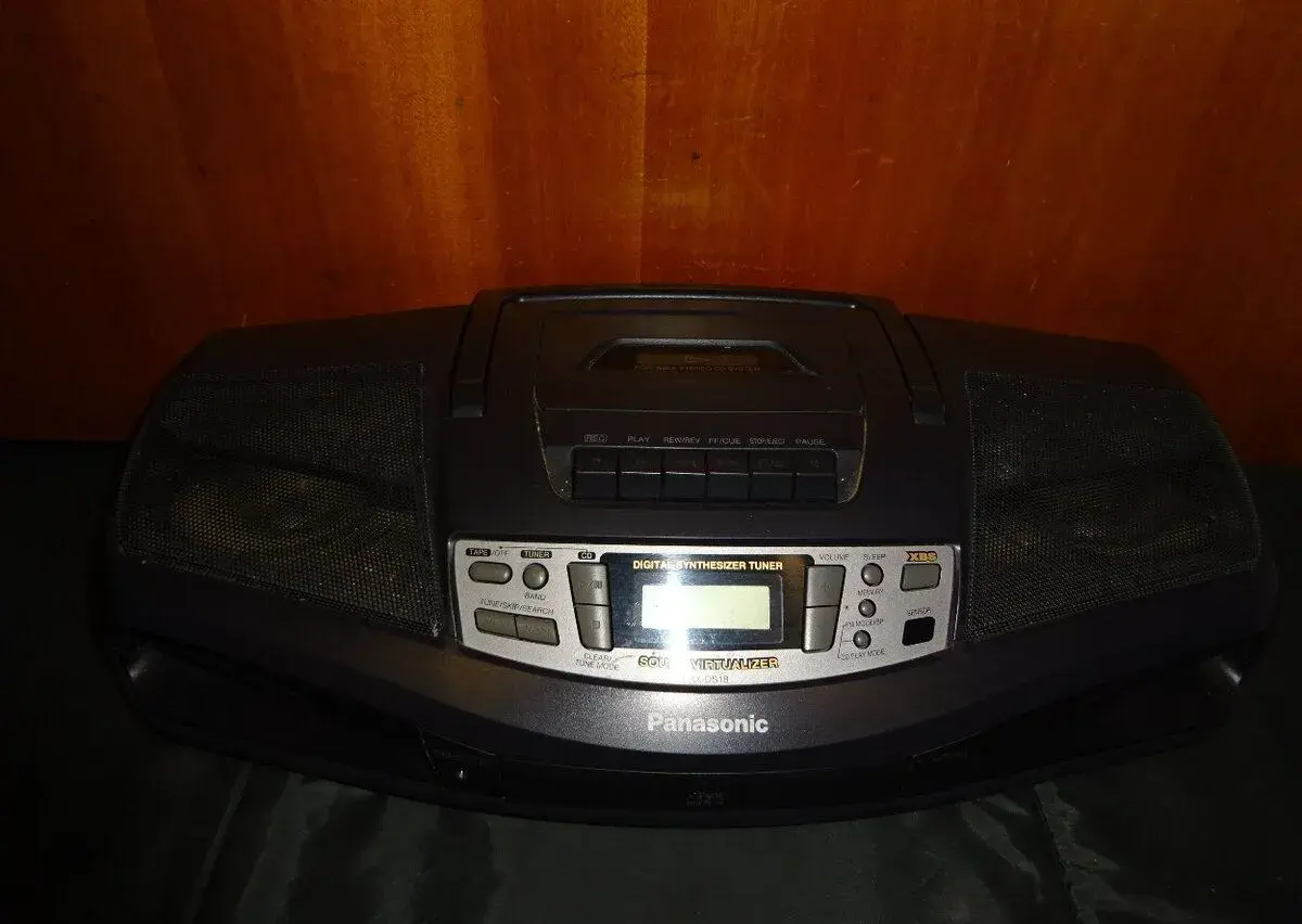 radiomagnetofon/kazeták PANASONIC RX-DS18
