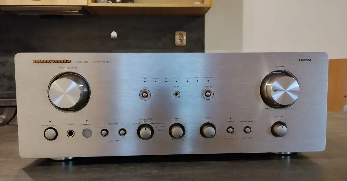 Marantz PM-7200 (Class A / AB, Sběratelský stav)