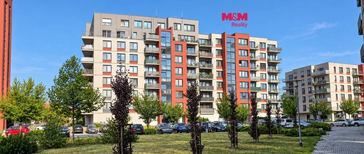 Pronájem bytu 2+kk, 57 m², Pardubice, ul. Pod Vinicí