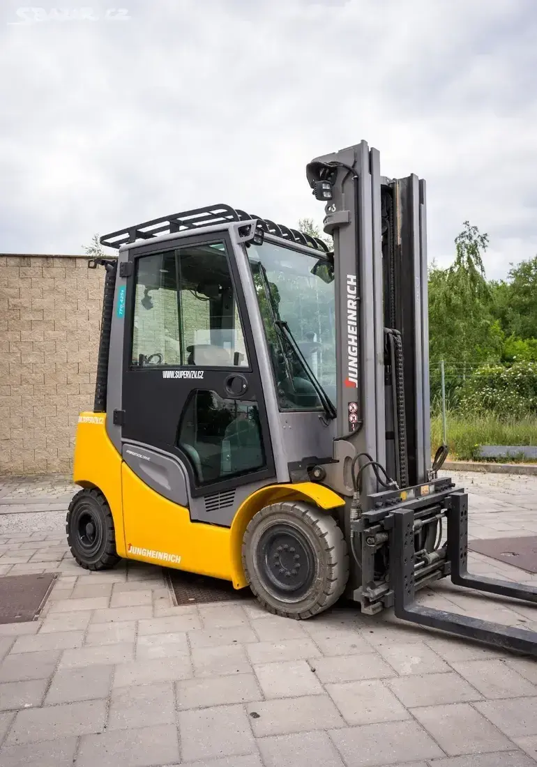 Vysokozdvižný vozík Jungheinrich TFG 425s