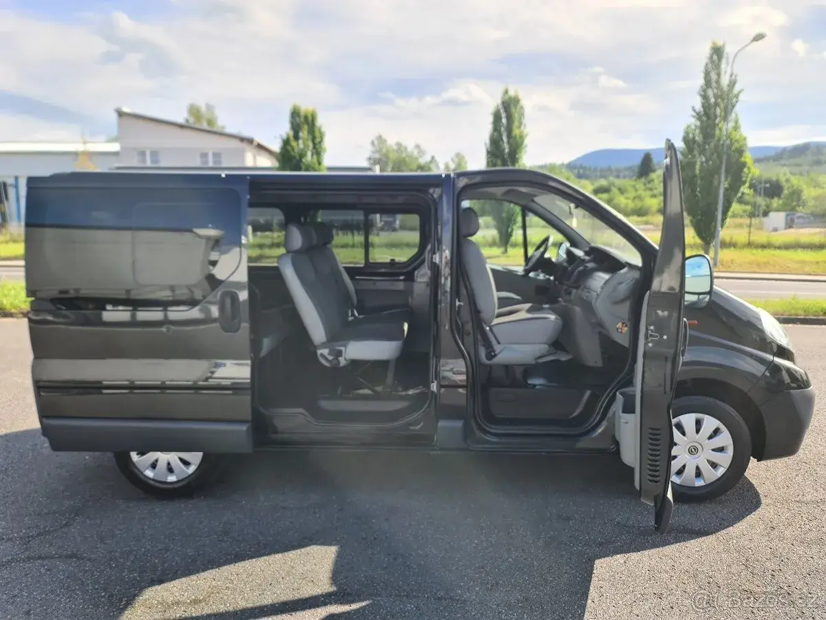 Opel VIVARO – 175 000 km