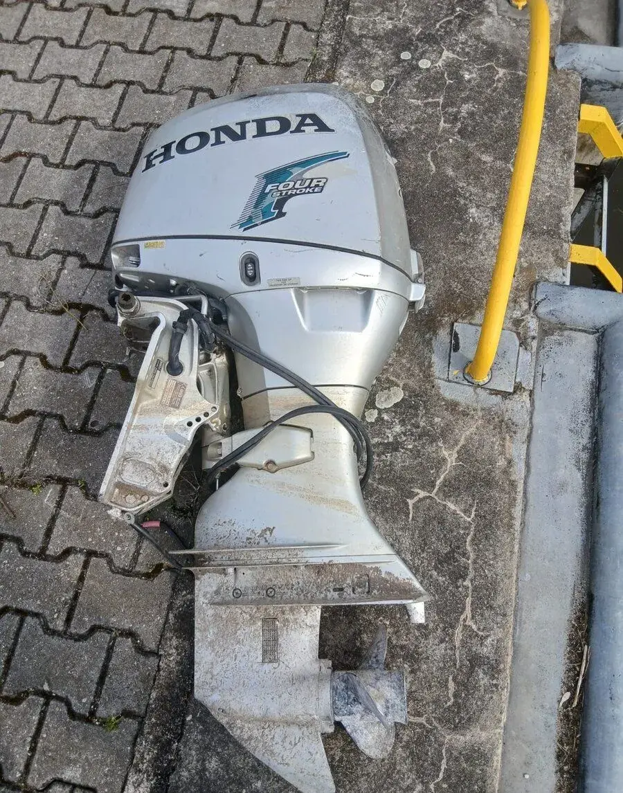Lodní závěsný motor Honda BF 40K