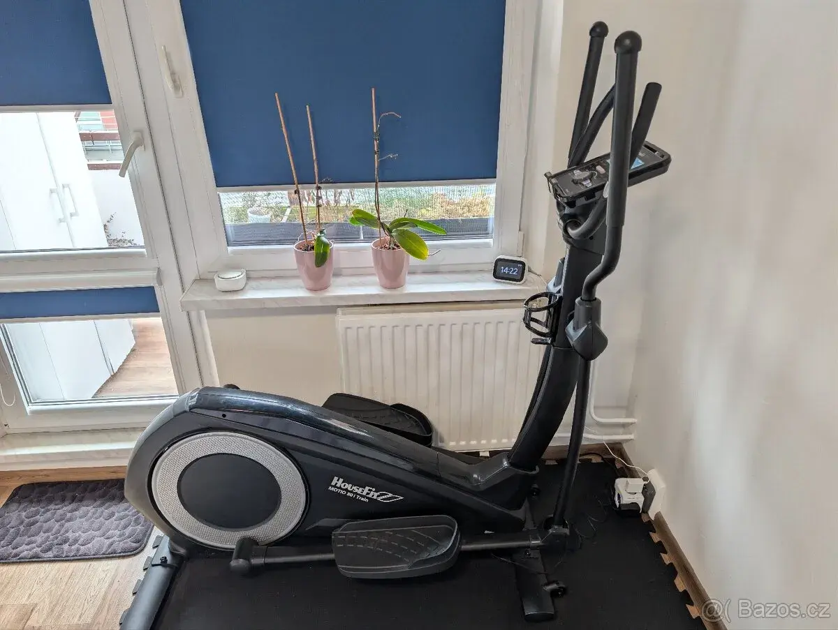 Eliptický trenažér Housefit Motio 80 iTrain