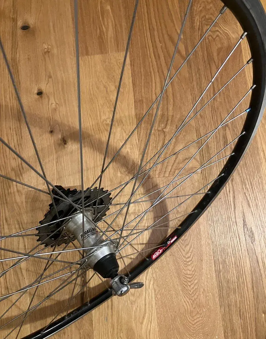 Zadni kolo Shimano Acera/Remerx silnicni